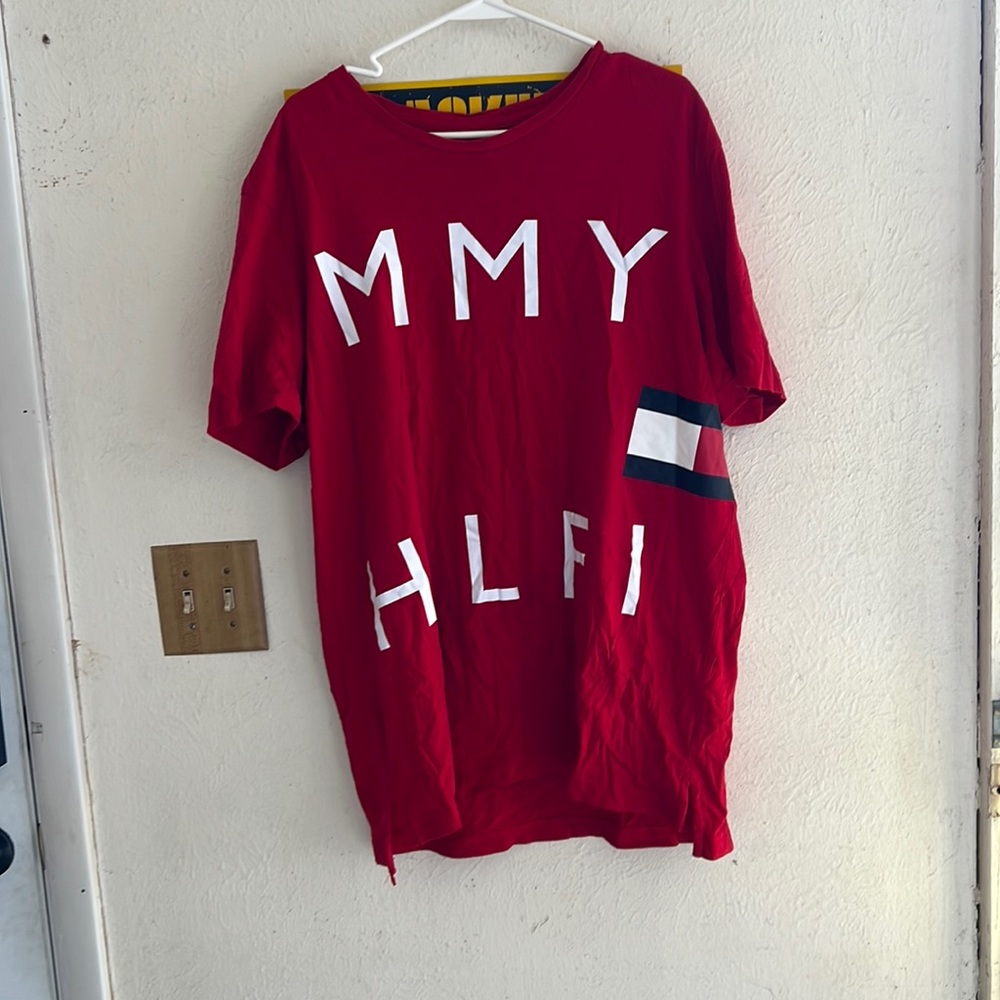 Tommy Hilfiger men’s T-shirt and shorts outfits size XL